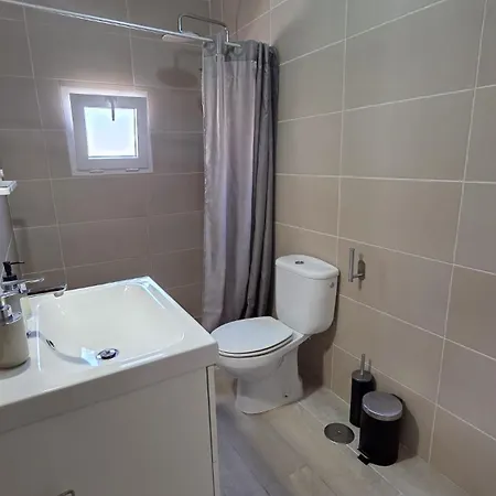 فيلة La Paz- Spacious Family Villa, Bbq And Parking *