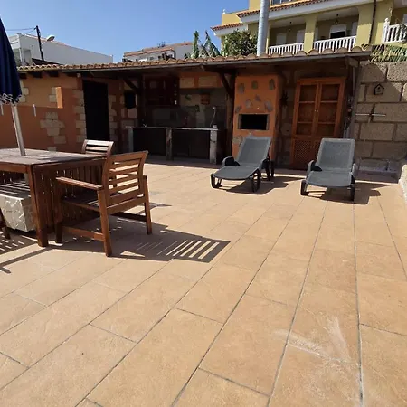 فيلة La Paz- Spacious Family Villa, Bbq And Parking أرونا